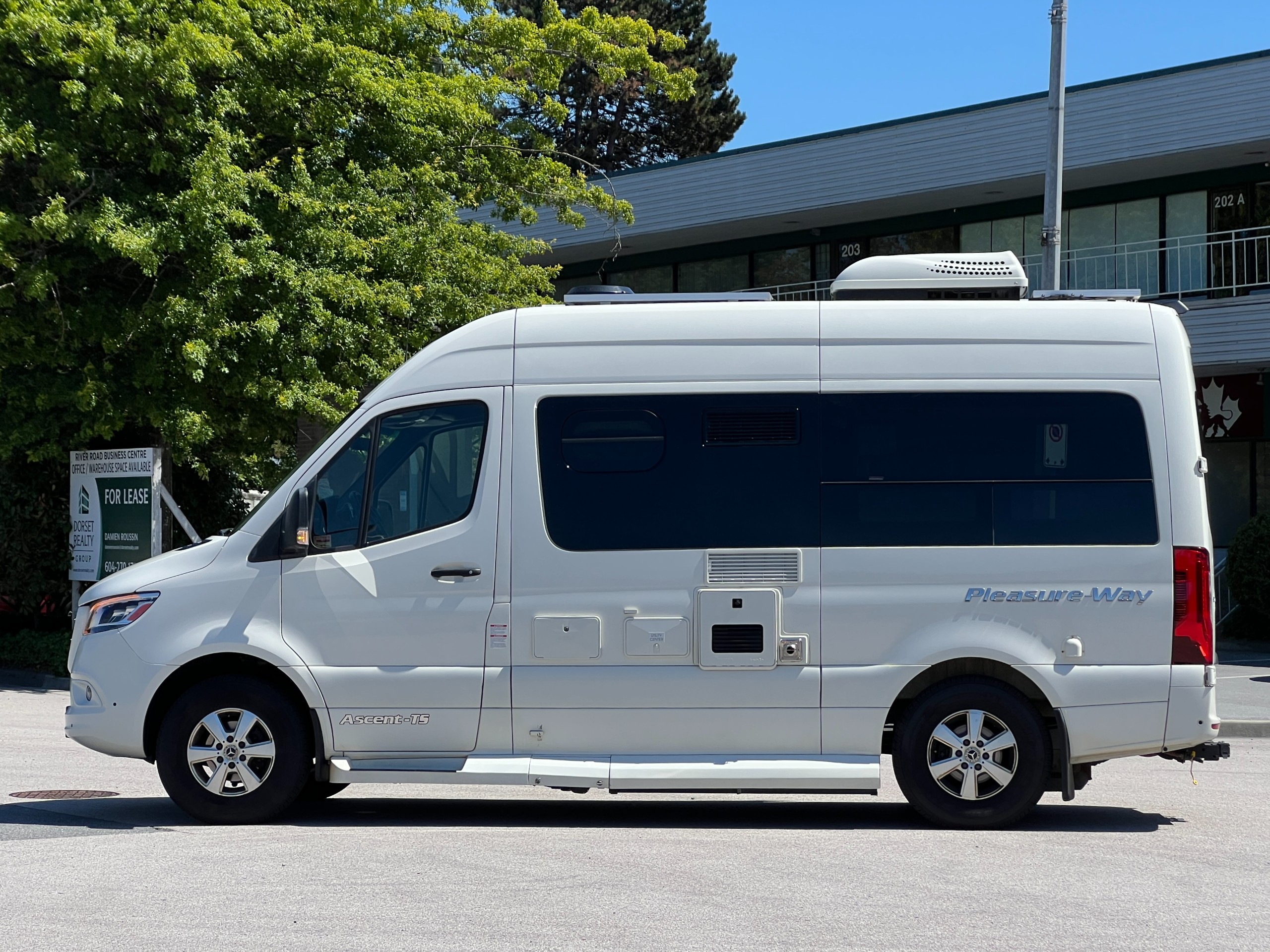 2019 Mercedes-Benz Pleasure-way Sprinter 2500 | ascent ts | Diesel|No accident - Image 4